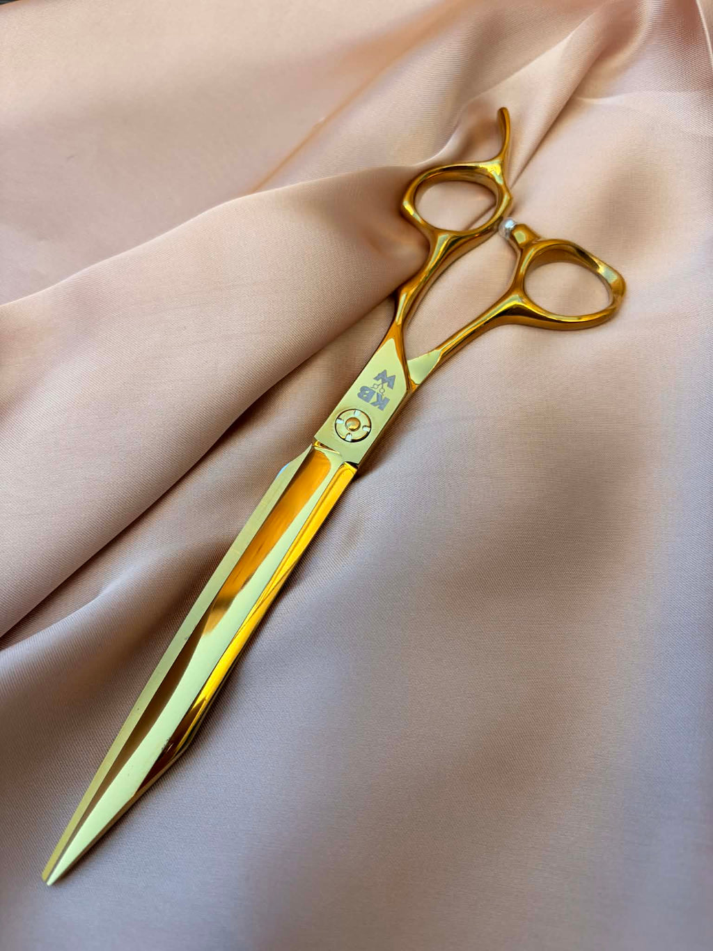 The MIDAS 7.5” Sword Straight (Right Hand)