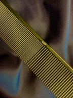 'KBW'  All Rounder Comb - Gold