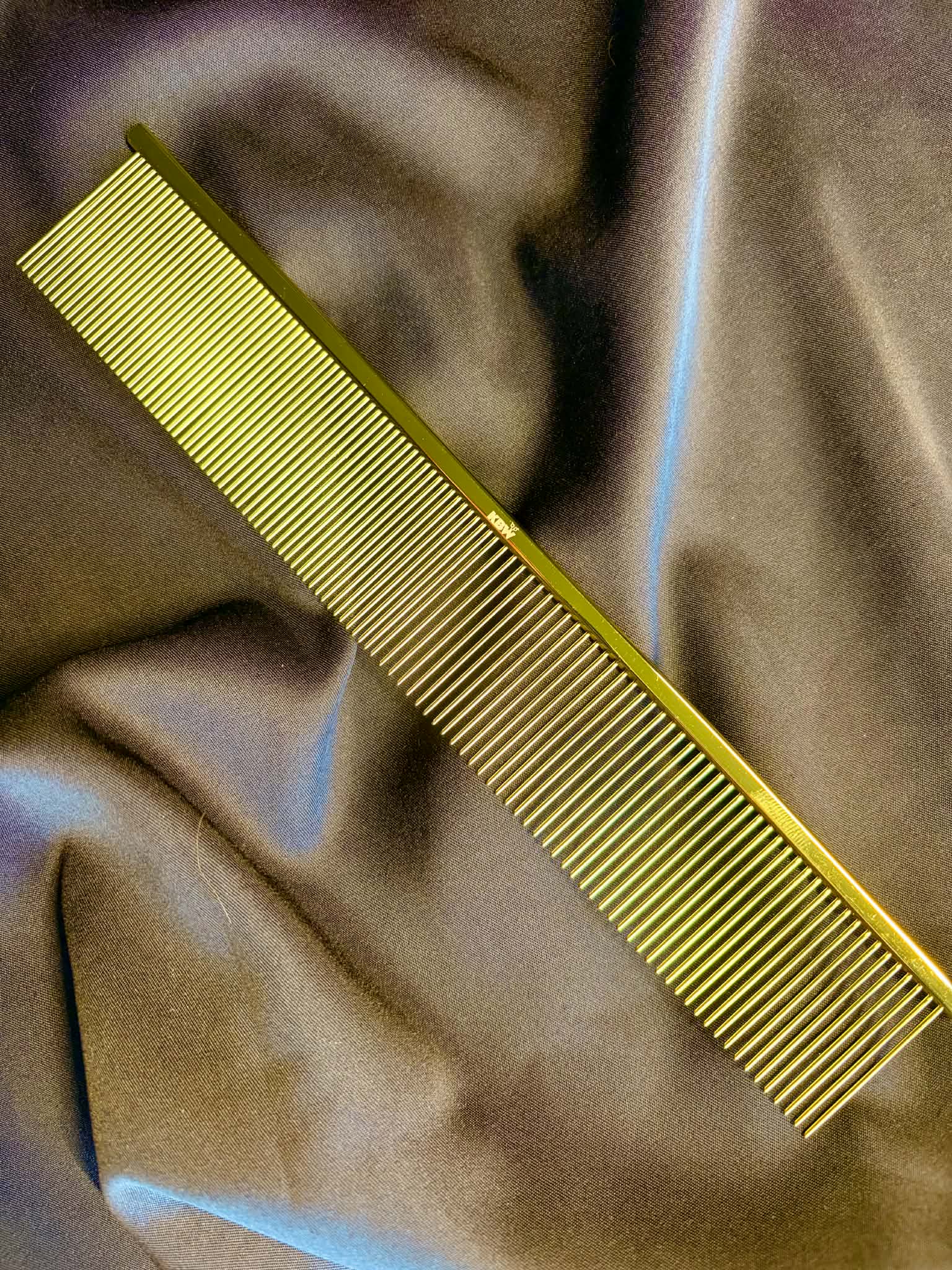 'KBW'  All Rounder Comb - Gold