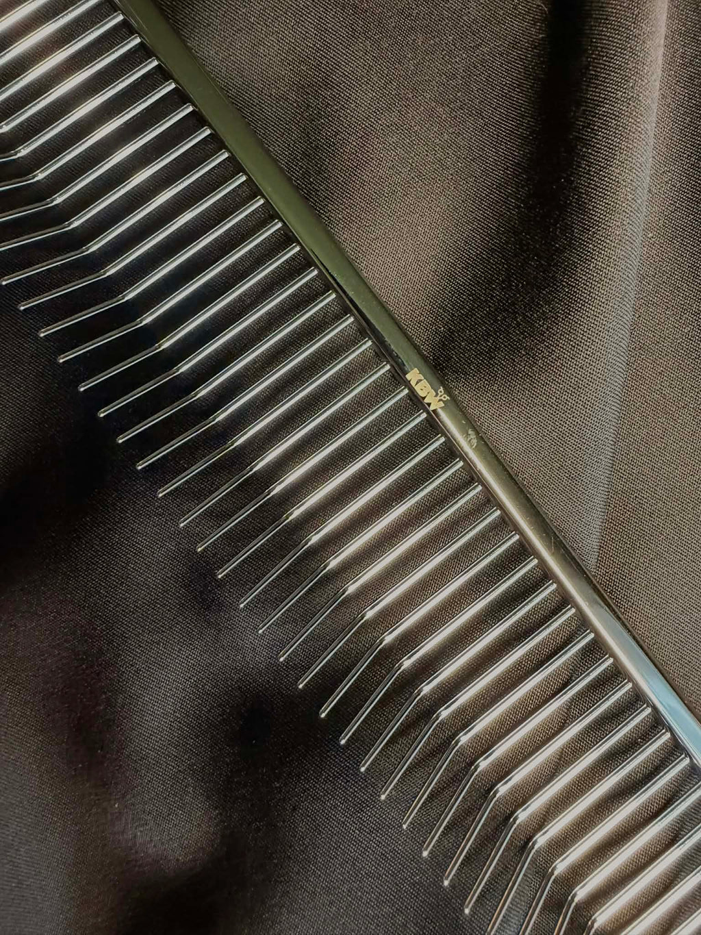 'KBW' Fluffing Comb (Wide) Gold & Sliver