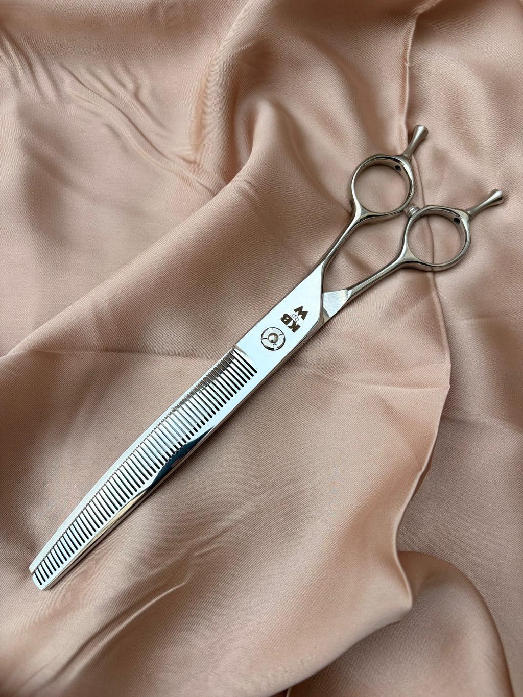 KBW’ | Levaré Luxe| Curved Piano Blender |7.5” VG10 | Right Hand