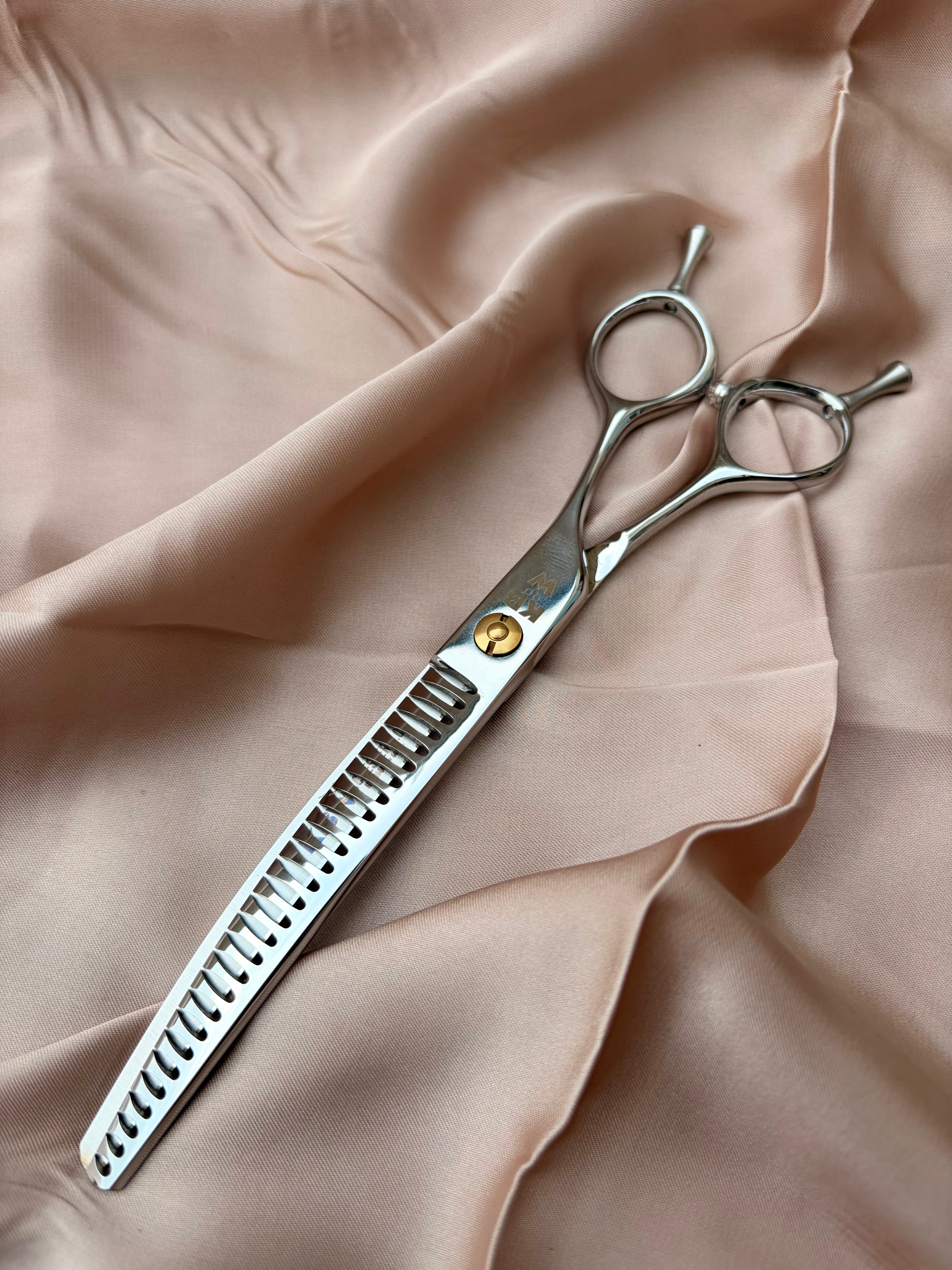 ‘KBW’ Chester 2.0 | 7” Curved Fishbone Chunker | 440c | Right hand