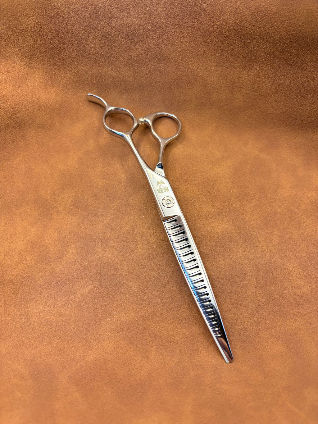 ‘KBW’ Pluto Hybrid • 7” • 440c Straight