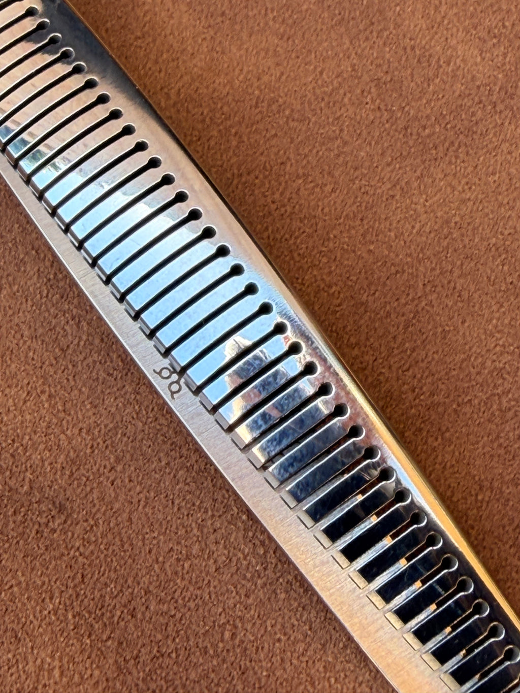 KBW • Reverso Mini Curved Fluffer • Right Hand 6.5”
